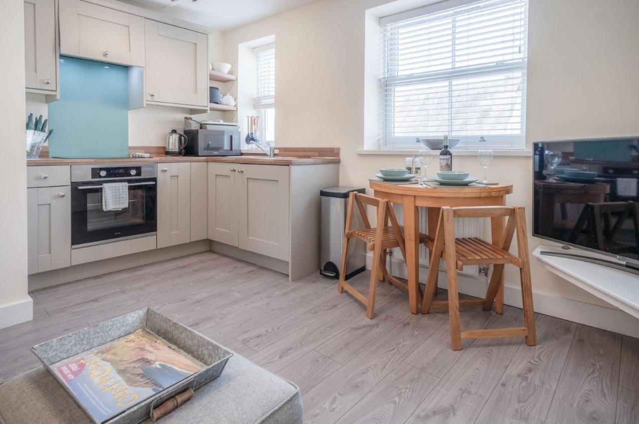 Myrtle - 1 Bedroom Apartment - Saundersfoot Exterior foto